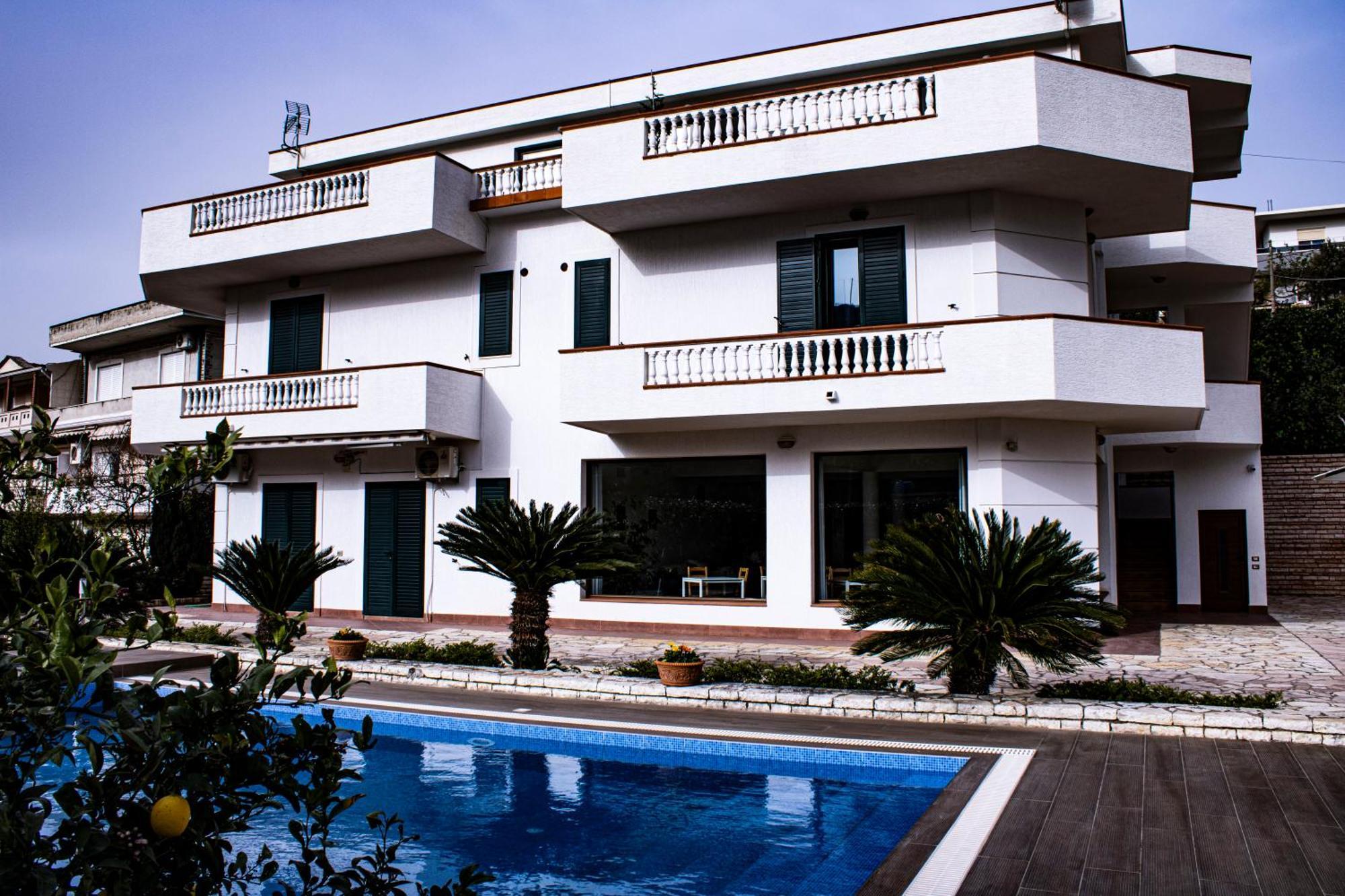 Villa La Quiete - Adults Only Cuke Ngoại thất bức ảnh